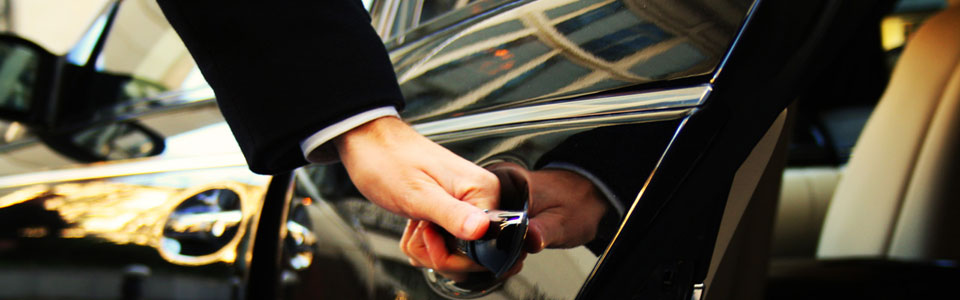 Location de voiture avec chauffer à Paros